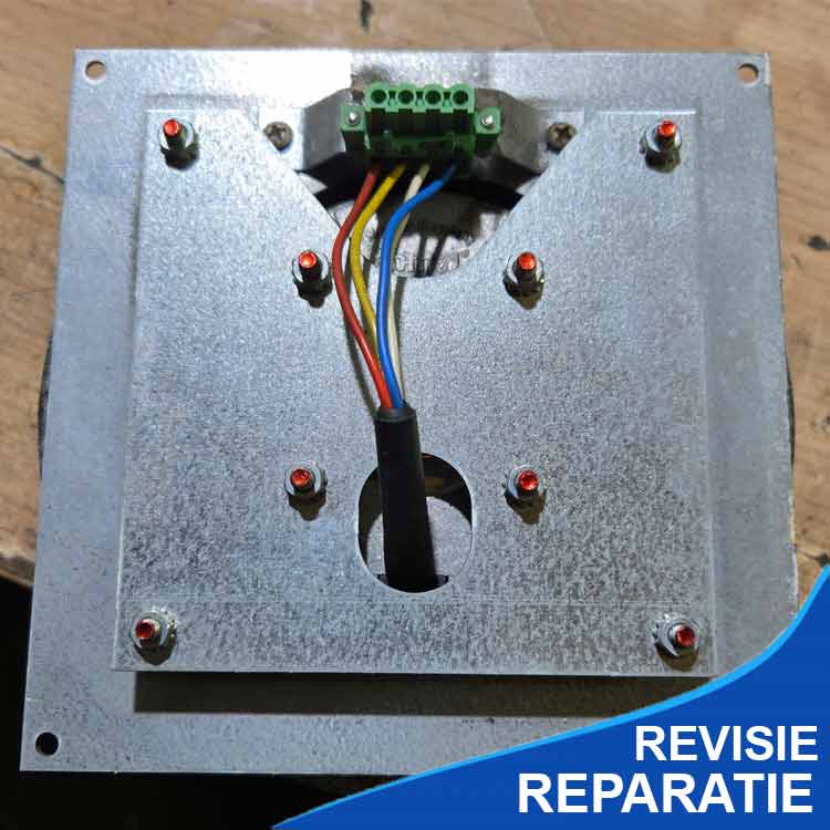 Repair overhaul of your ventilation motor motor plate, replace Stork CMLe bearings